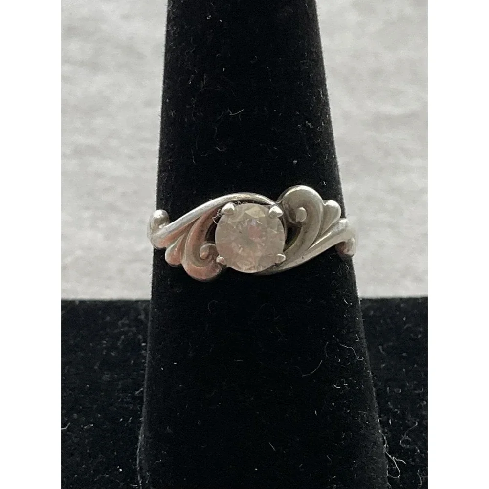 KBN 925 Sterling Silver Ring Size 8 Clear Stone Vintage Estate Jewelry